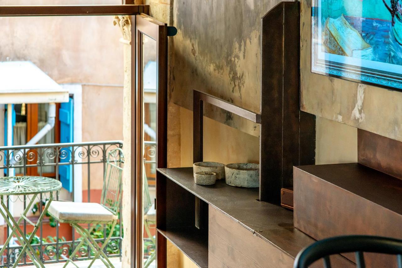 Aparthotel Oniros Residenza Vecchia La Canea Exterior foto